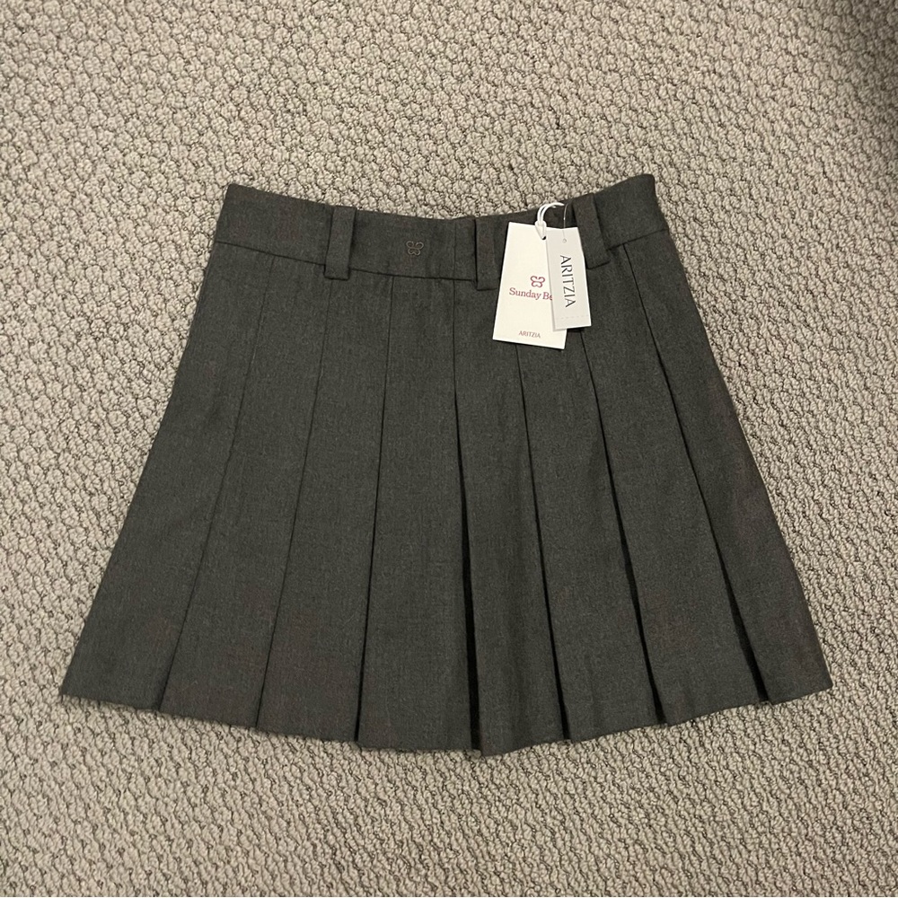 Aritzia Sunday Best Olive Mini Skirt